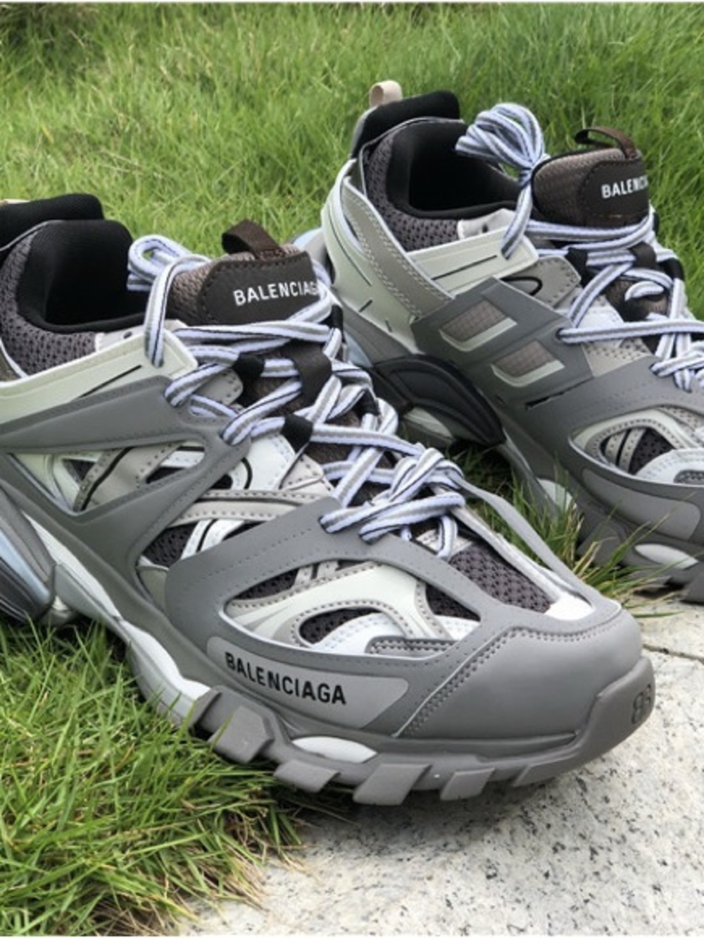 Balenciaga Tracks Grey - Picture 3 of 5
